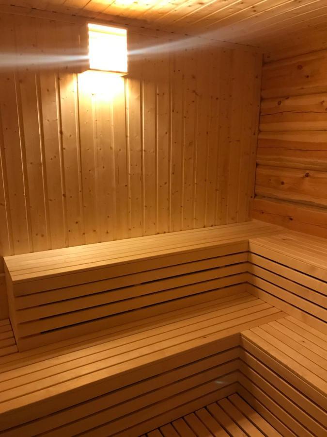 Camp Dronningkrona Alvundeid Buitenkant foto